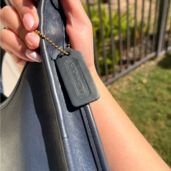 Vintage Coach Ergo Mini Zip 9020 in Blue - Picture 9 of 16